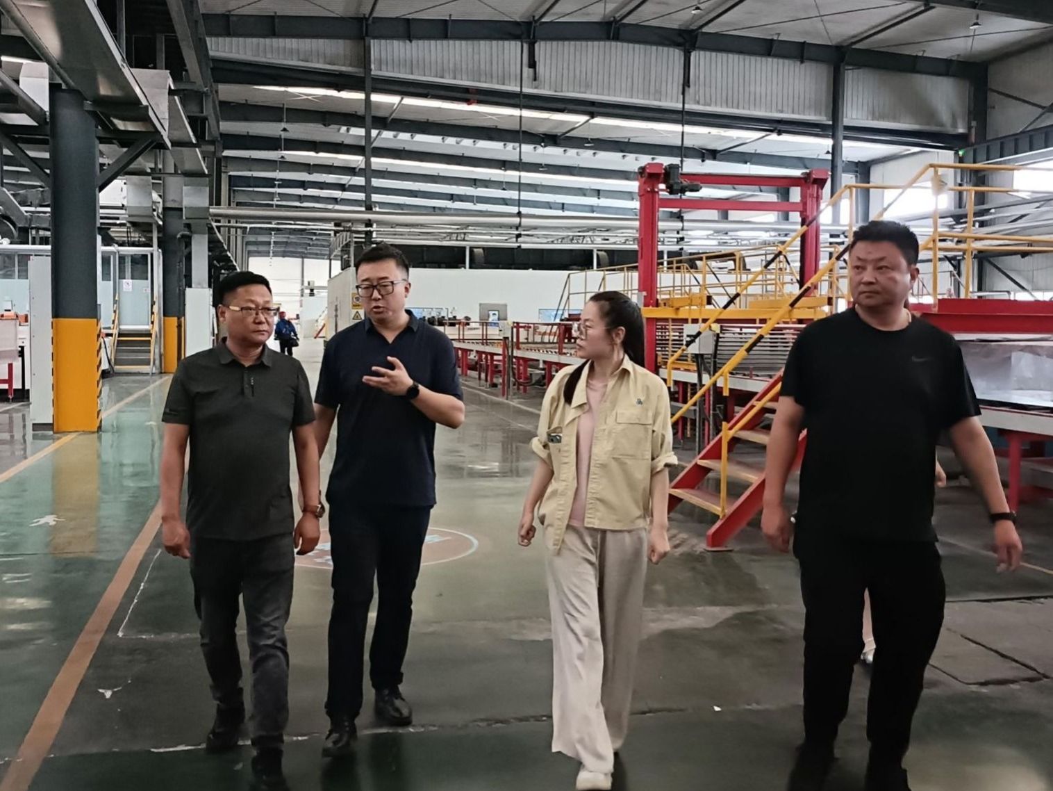十大买球官方网站精准对接企业需求，拓宽学子就业渠道