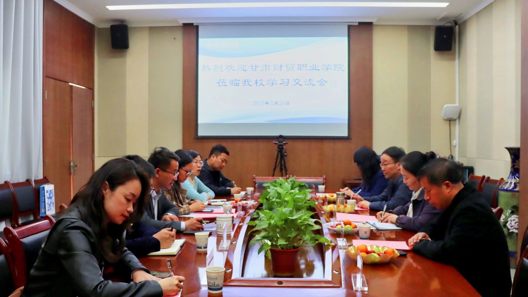 甘肃财贸职业技术学院前来十大买球官方网站进行交流调研