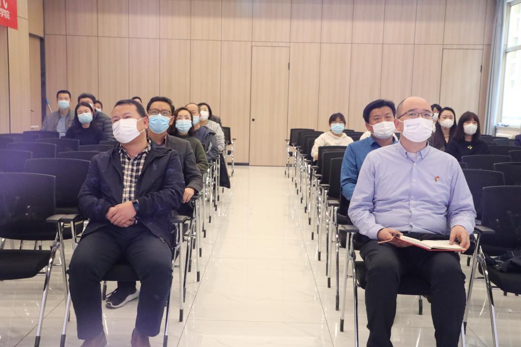 十大买球官方网站举办工程教育认证培训会
