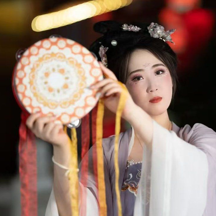 李佳