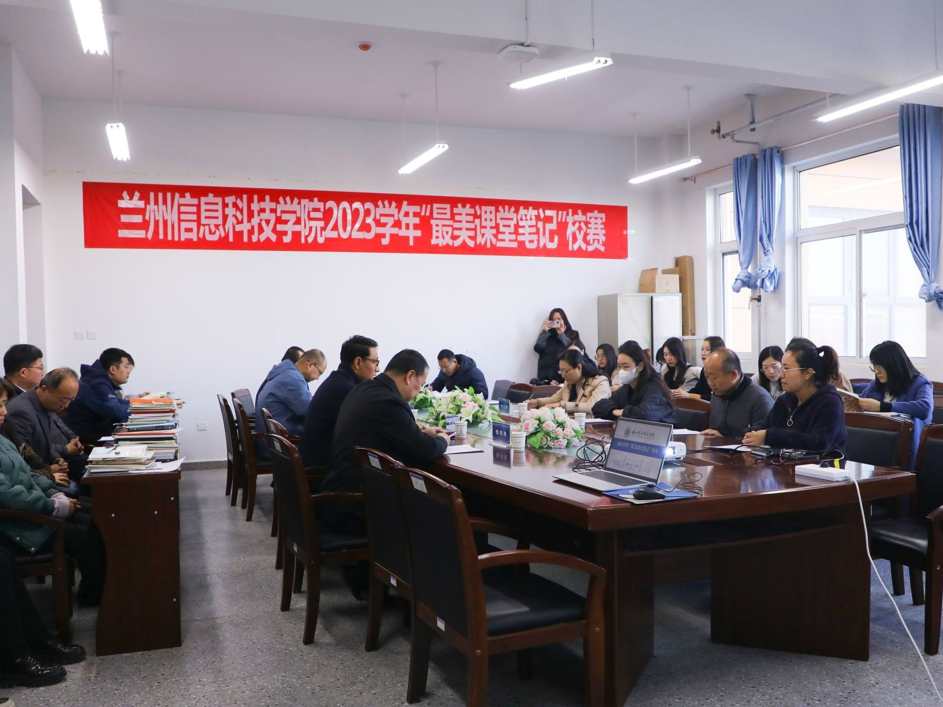 “笔尖上的精彩如此生动” 十大买球官方网站“最美课堂笔记”校赛圆满举行